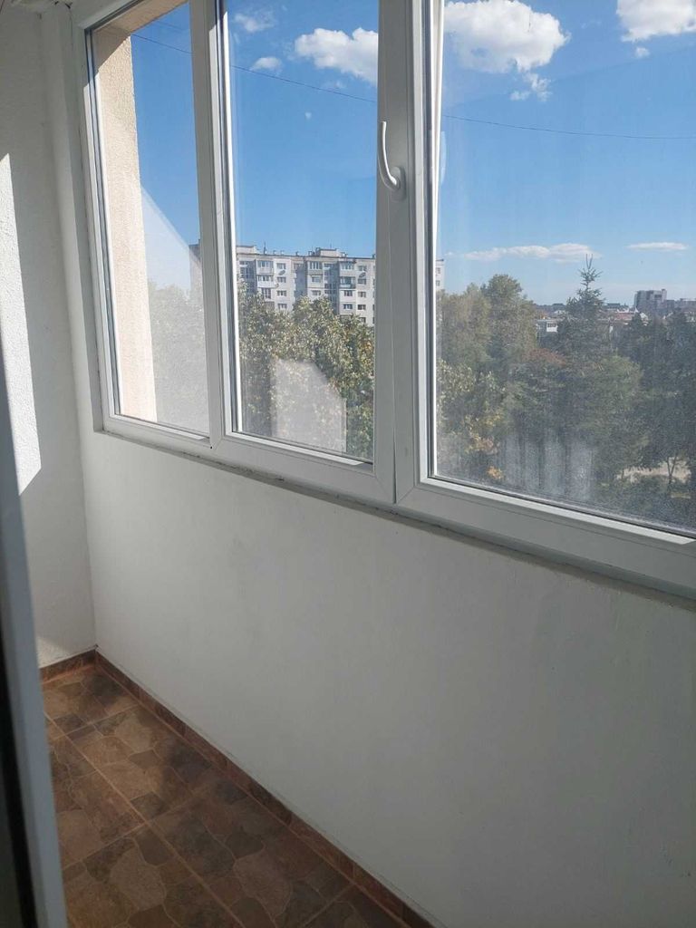 Дава се под наем Двустаен апартамент в Варна, Левски - 64 кв.м за 433.5 € - Снимка #8