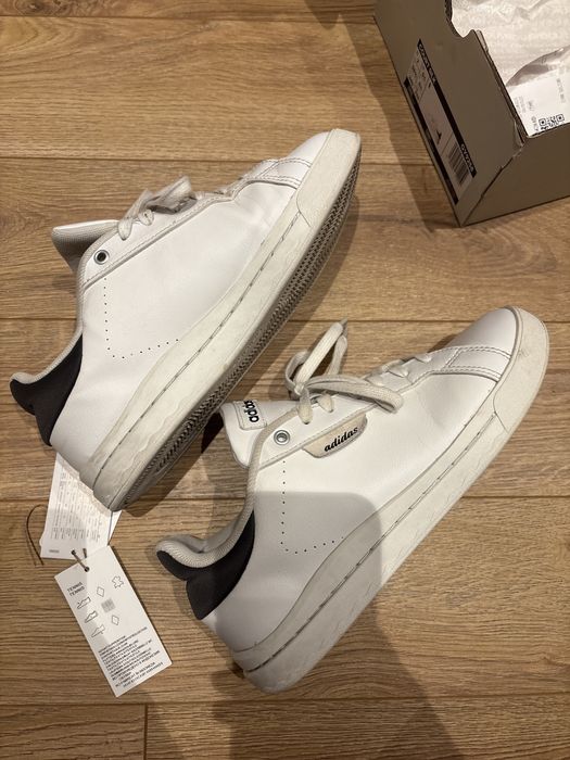 Продавам кецове Adidas