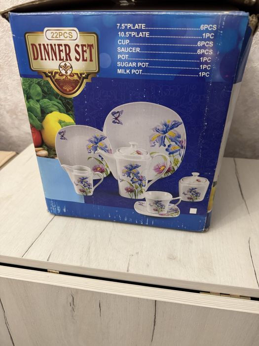 Продам большой набор посуды