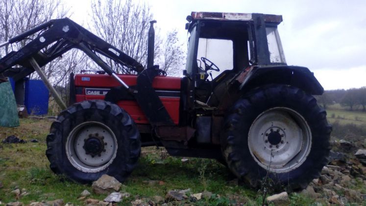 Dezmembrez tractor Case Ih 1455 XL