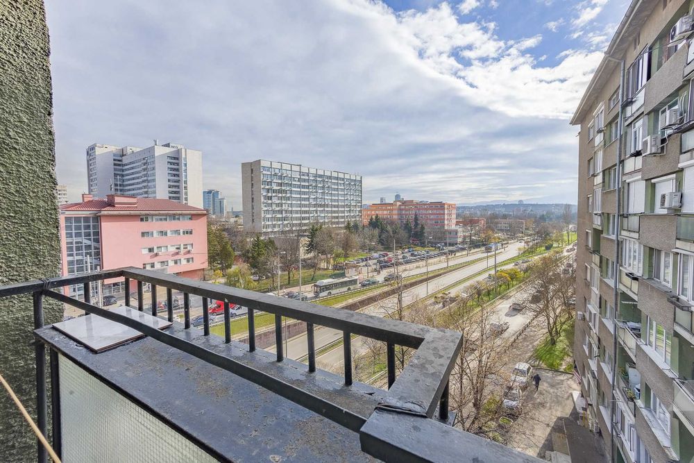 Дава се под наем Тристаен апартамент в София, Медицинска академия - 82 кв.м за 897.6 € - Снимка #10