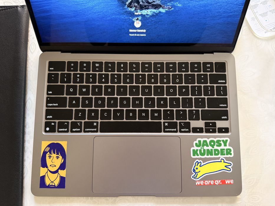 MacBook air 13, 2024 m3