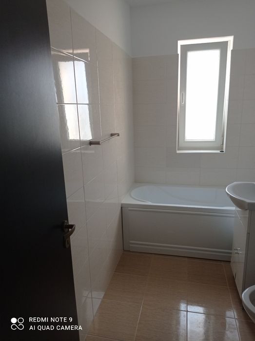 Apartament 3 camere de inchiriat