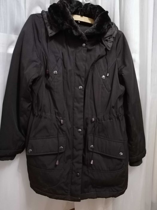 Geaca de iarna pentru femei deosebita cu blanita