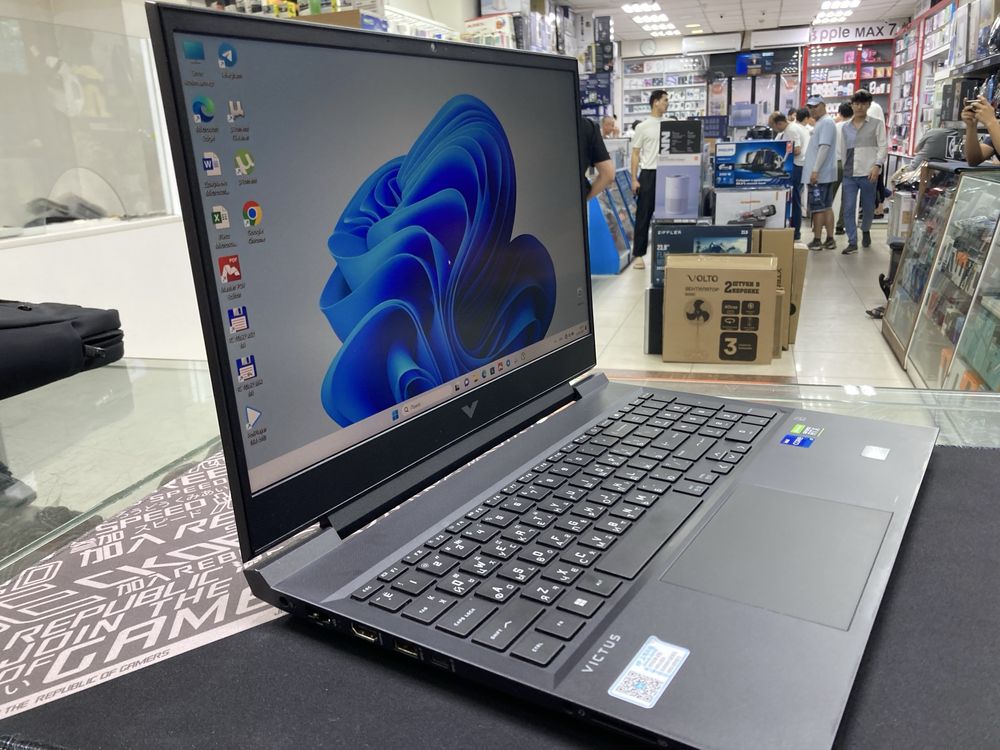 Hp VICTUS i7-12700H 16/512 RTX3060