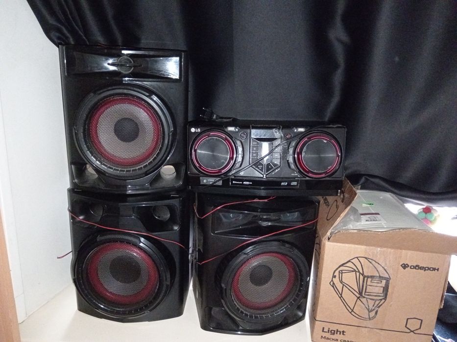 Продам музыкальный центр