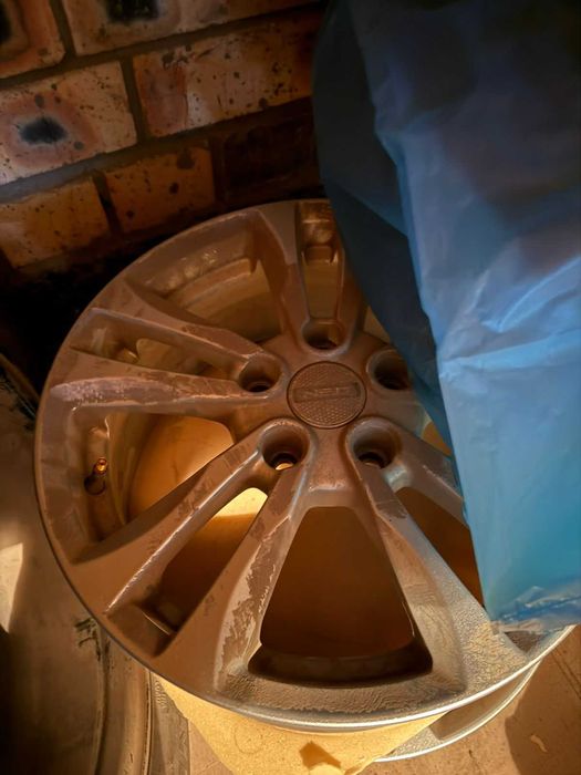 Продам диски  R17