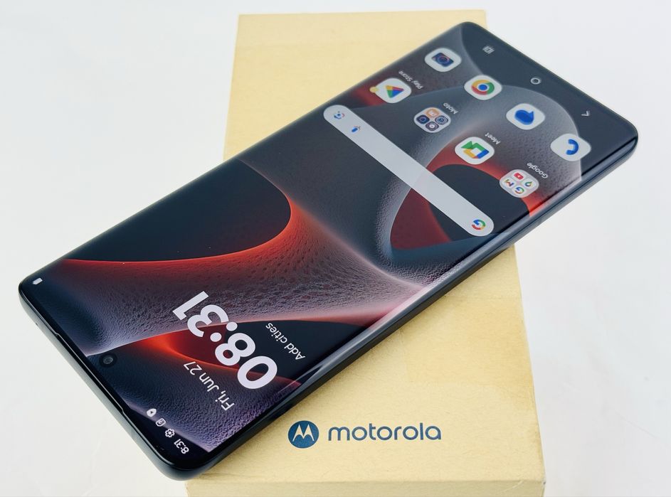 Motorola Edge 50 Pro 512GB 12GB RAM Black Перфектен! Гаранция!