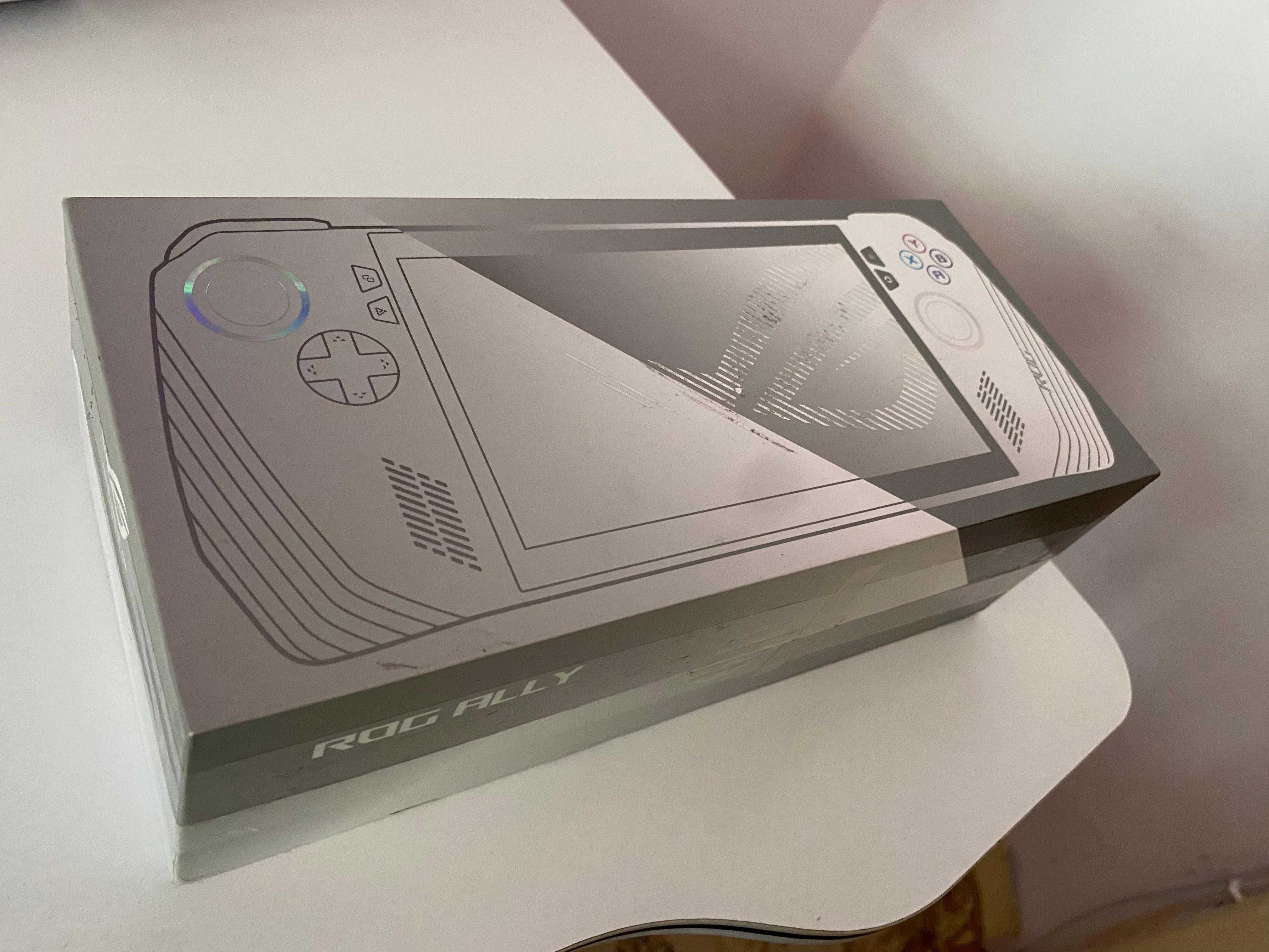 Asus Rog Ally Z1 - EXTREME