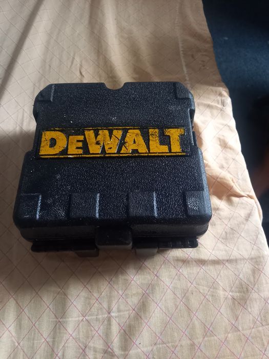 Vindem laser constructii