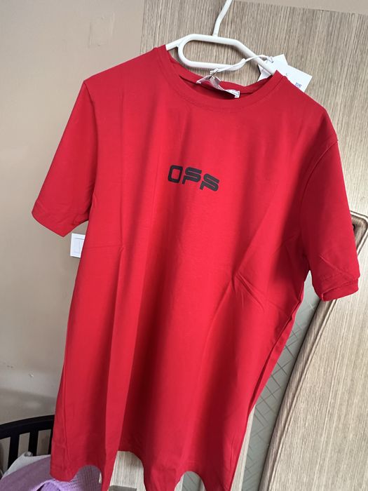 Unisex тениски Off-White със Симпсън – нови с етикет