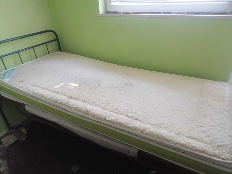 Масажен ортопедипен матрак