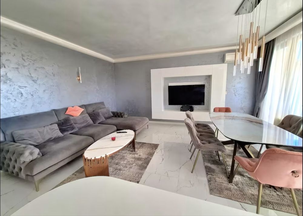Spacious Penthouse 2 Спални за нощувки