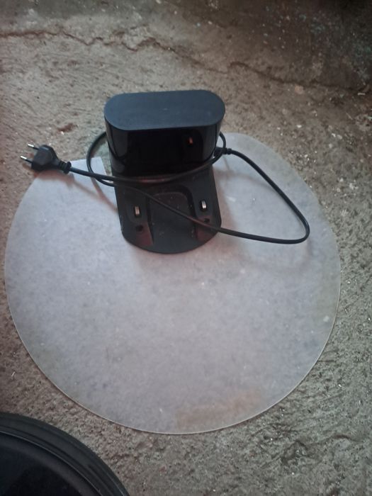 Vând robot aspirator roborokc