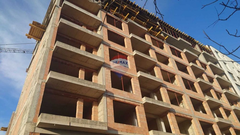 Продава се Тристаен апартамент в Варна, Център - 119 кв.м за 1595 €/кв.м - Снимка #13