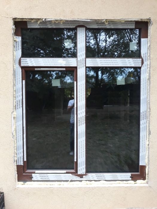 Tâmplărie PVC cu geam termopan - marca REHAU !