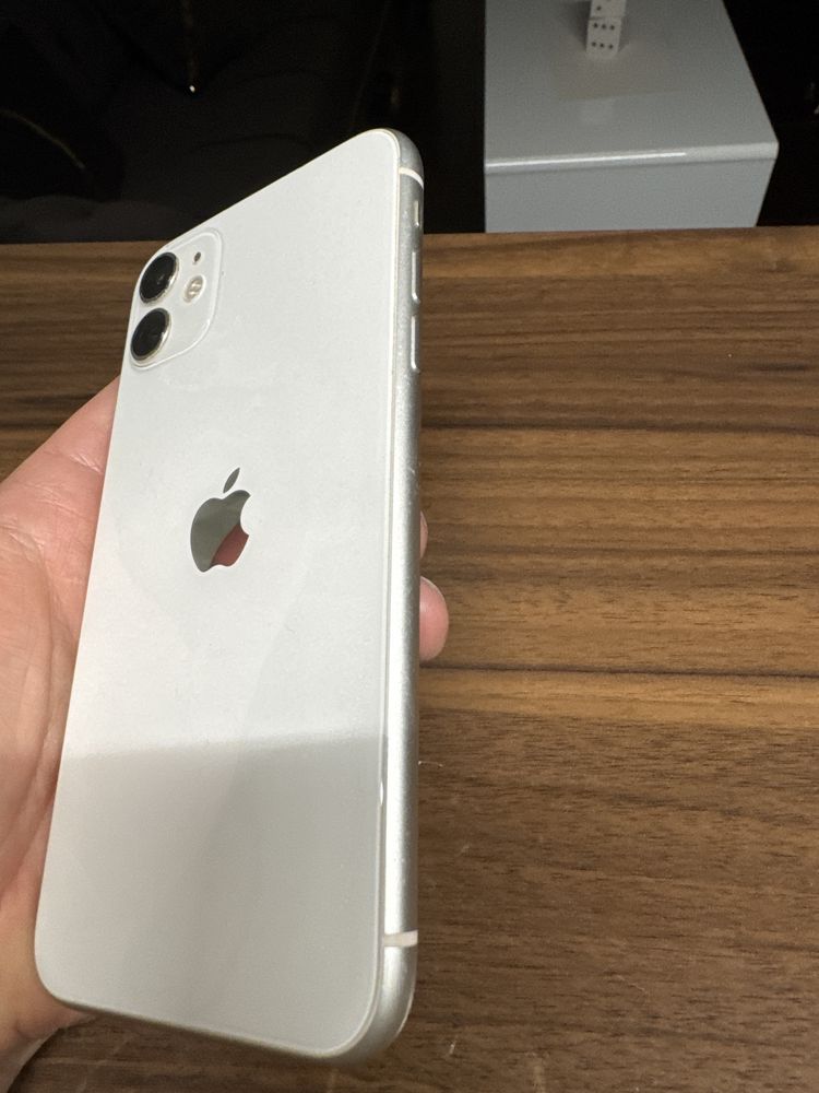 iphone 11 pentru piese