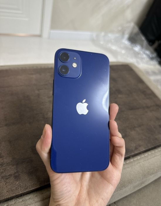 Iphone 12 mini продам