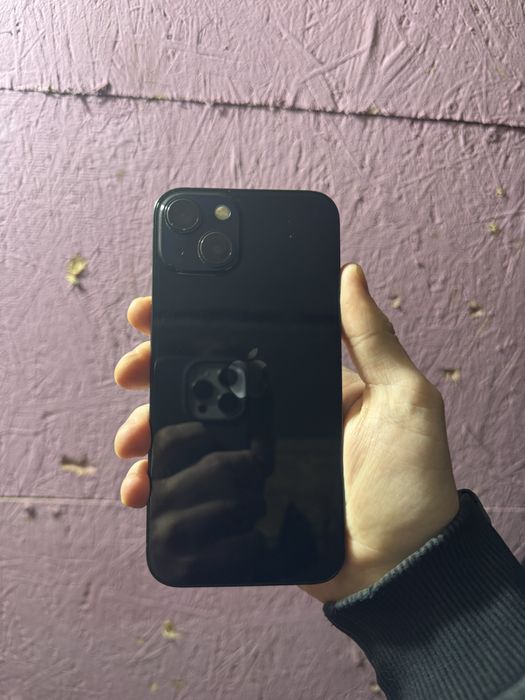 Продам iphone 13