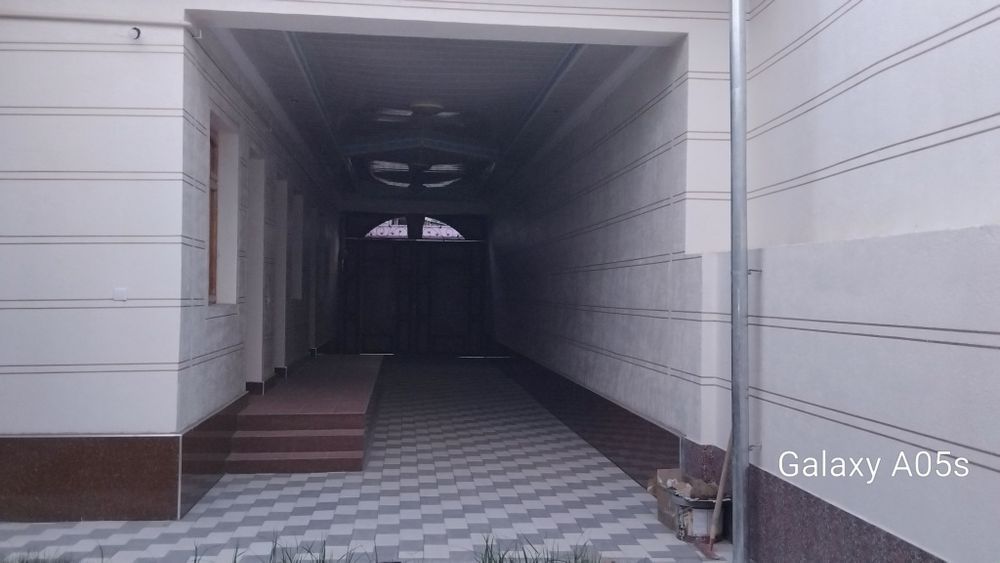 Uy sotiladi! Qibrayda