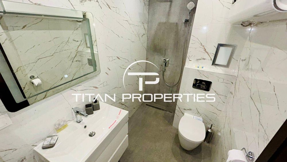 Дава се под наем Двустаен апартамент в Бургас, Център - 72 кв.м за 918 € - Снимка #6