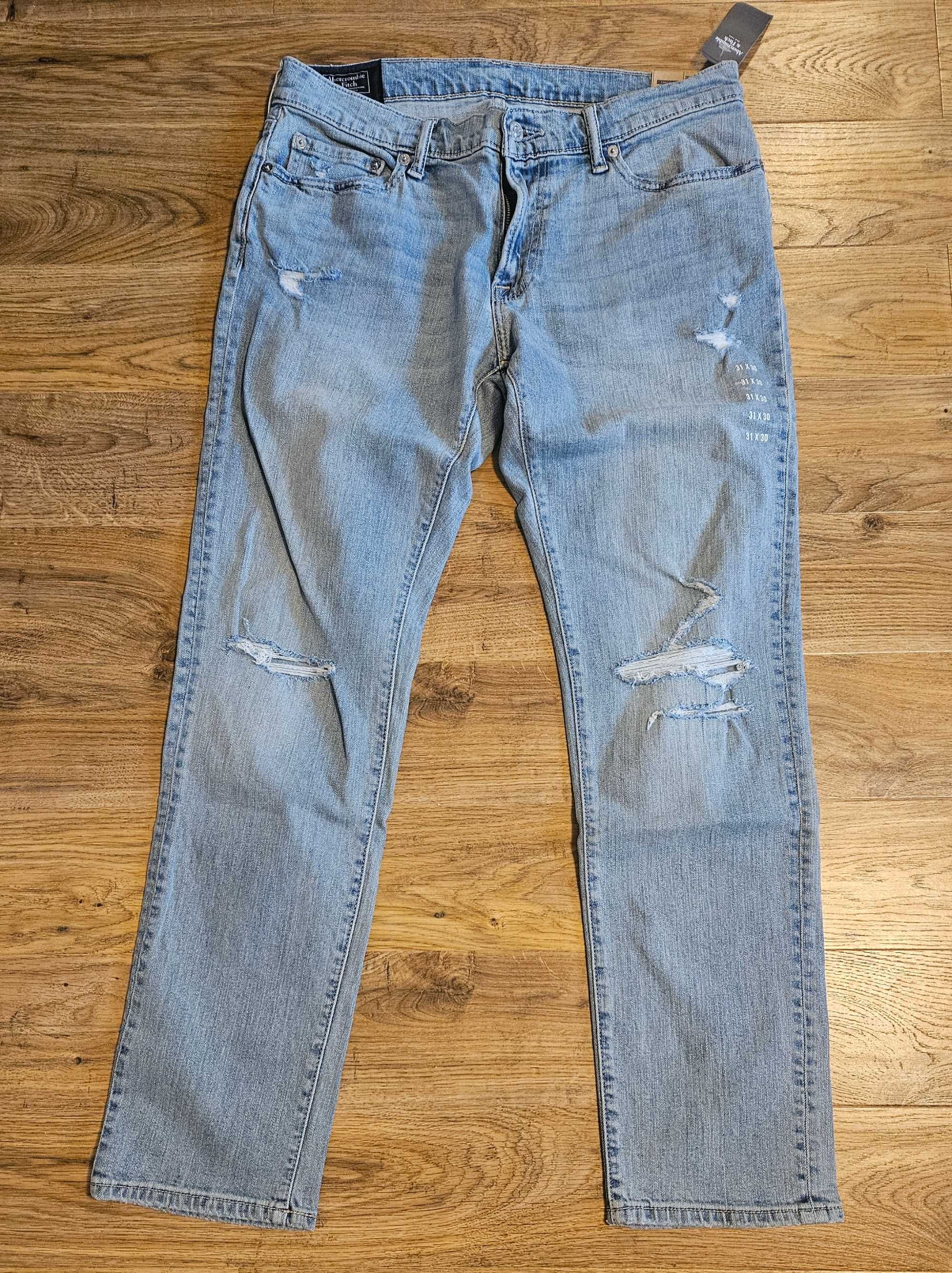 Blugi Abercrombie Ripped Slim noi, cu eticheta, W31xL30