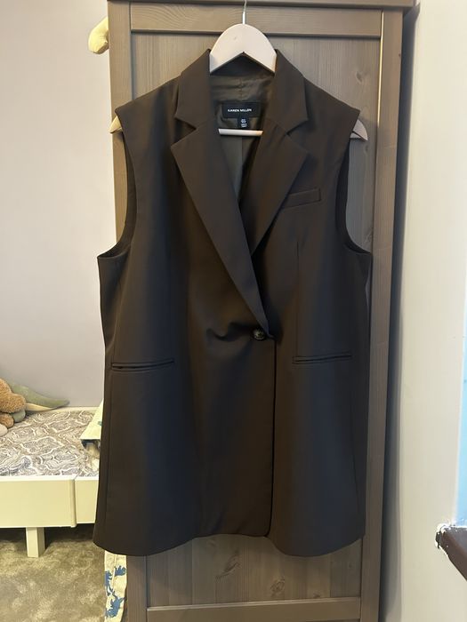 Нов вълнен елек на Karen Millen