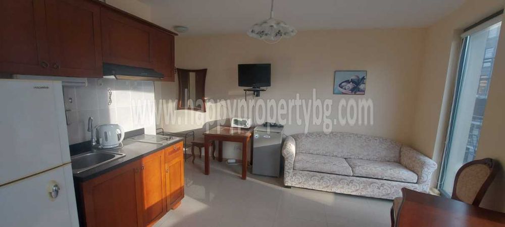 Продава се Двустаен апартамент в к.к. Слънчев бряг - 57 кв.м за 1044 €/кв.м - Снимка #2