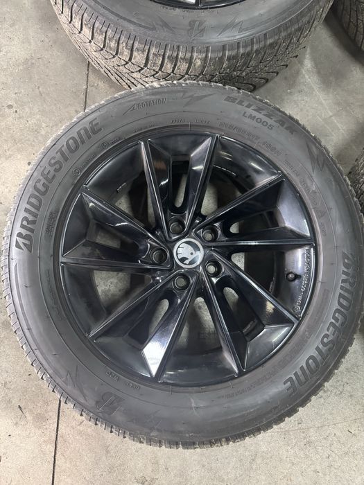 Jante Skoda 17” + anvelope de iarna Bridgestone