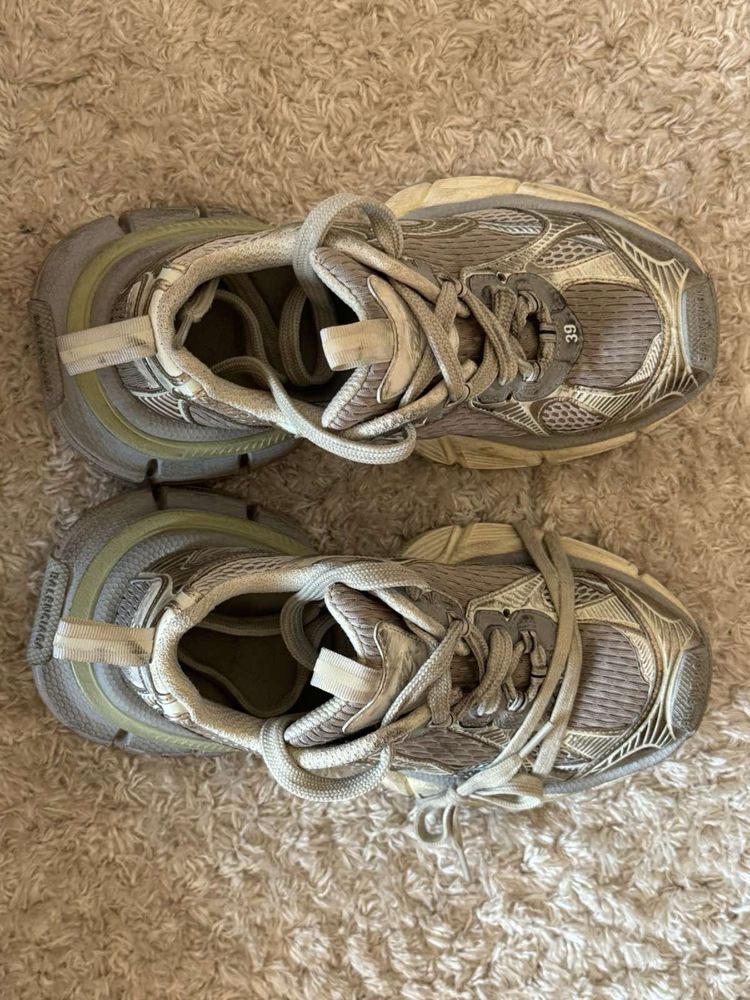 Balenciaga 3XL 39 размер