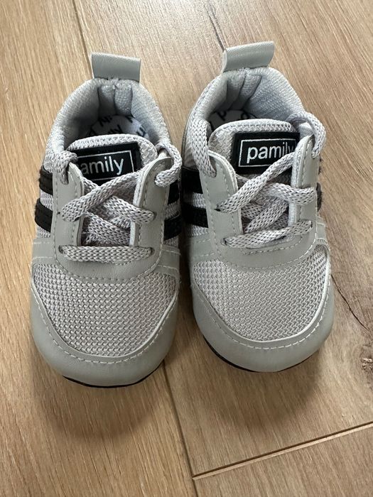 Ново Бебешки обувки