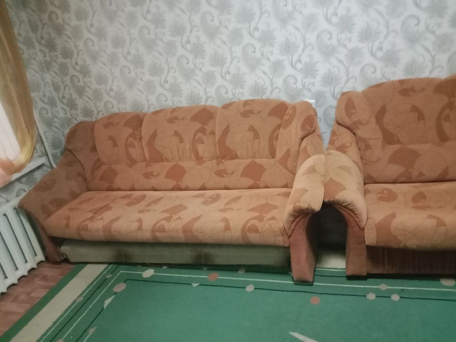 Продам диваны и кресло