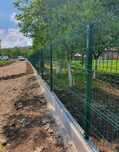 Construim la comanda dvs. garduri si porti din:
- panouri stil jaluzea