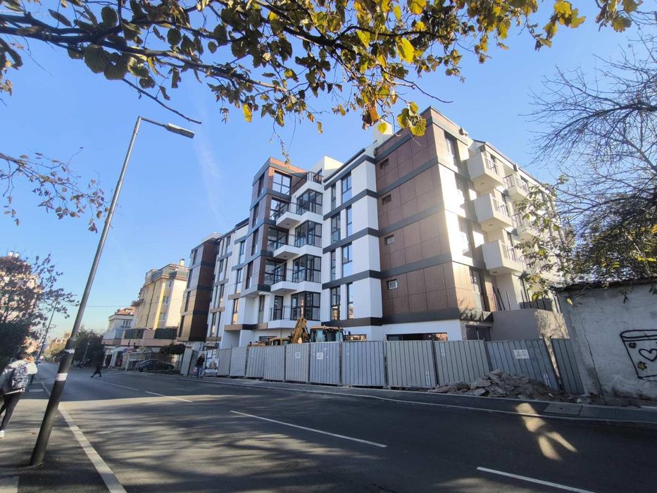 Продава се Тристаен апартамент в София, Овча купел - 124 кв.м за 1306 €/кв.м - Снимка #1