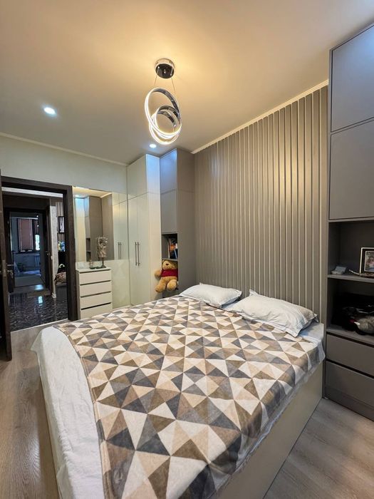 Продается 2в3 ком квартира на ул. С. Азимова, ор-р: Эфенди, 65 м²