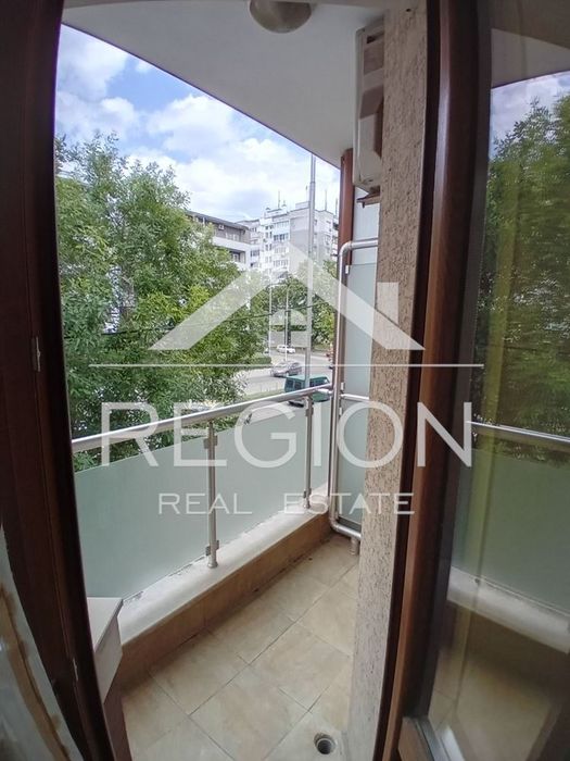 Дава се под наем Двустаен апартамент в Варна, Лятно кино Тракия - 65 кв.м за 600 € - Снимка #11