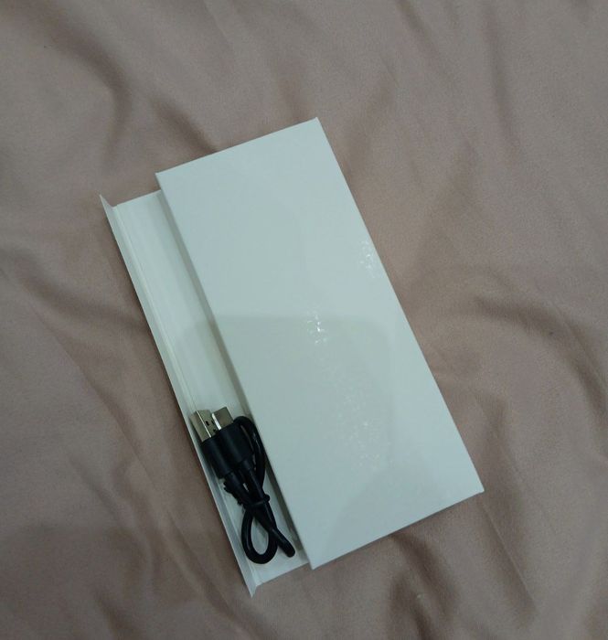 Повербанк Mi новый оригинал привозной