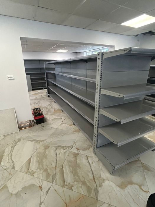 Rafturi pentru magazin Mega Image