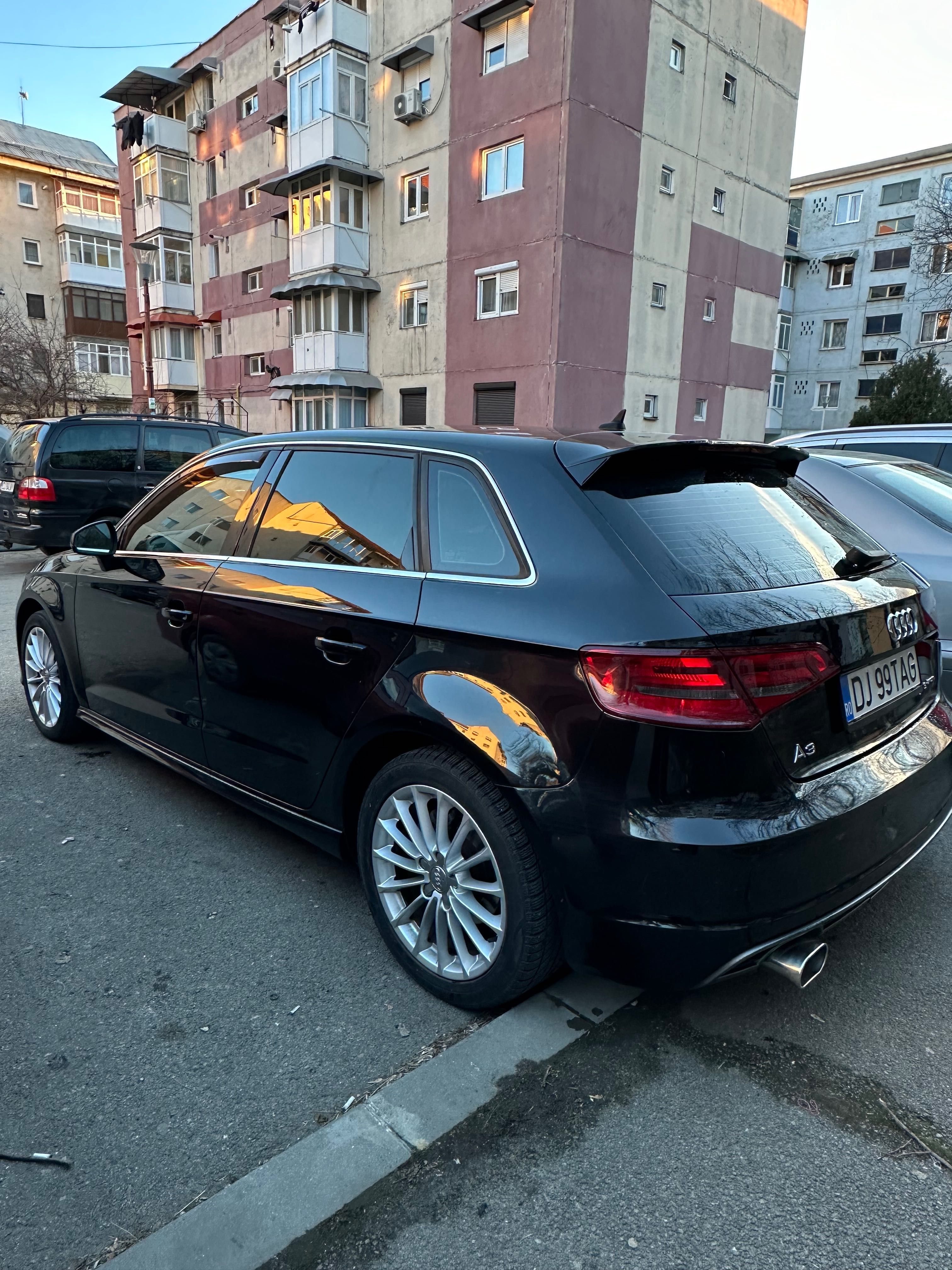 Audi A3 1.4 Benzina + G-tron