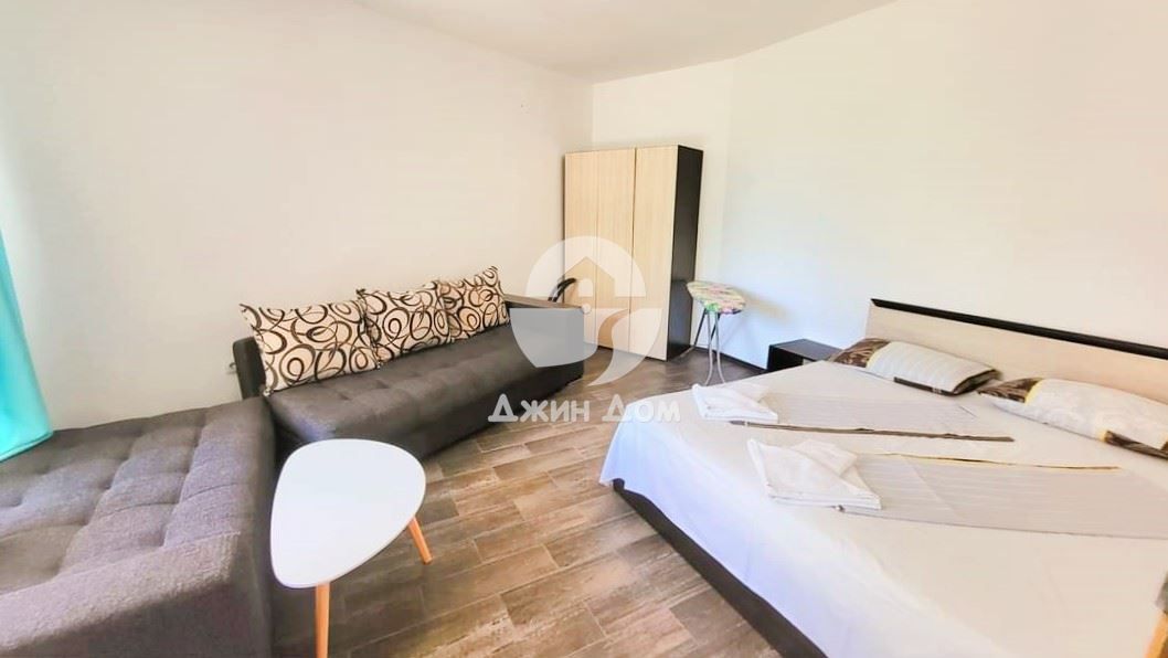 Продава се Тристаен апартамент в к.к. Слънчев бряг - 109 кв.м за 826 €/кв.м - Снимка #3