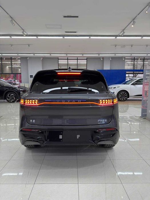 Voyah Free 2025 4WD chixol polik zaryadak 2ta yostiqcha bonus