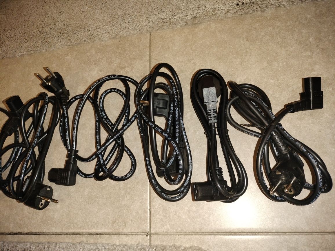 Cablu alimentare cot de 90 grd