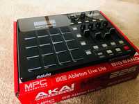 Akai MPD 226 - midi controler