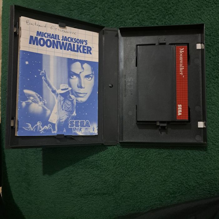 Lot diachete joc Sega mega drive si Sega semaster.