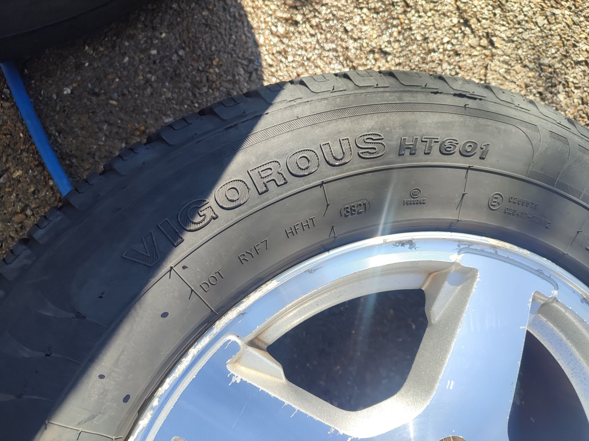 245/65/17" 4бр Vigorous highway terain,dot3821,8mm
