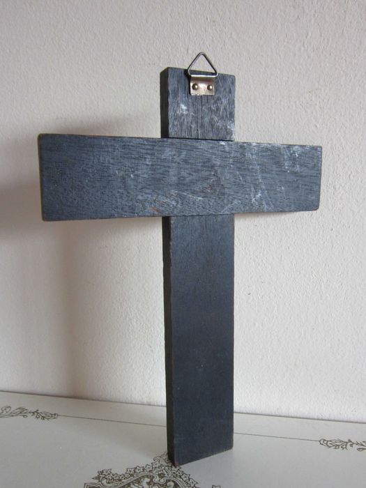 cadou rar  Mid-Century ModernCrucifix by Hartmann Cruce