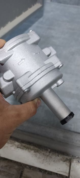 Gaz reduktr sotiladi yengi