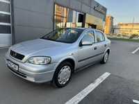 Opel Astra an fabr.2006/12cumparat de nou din reprez.ro !!