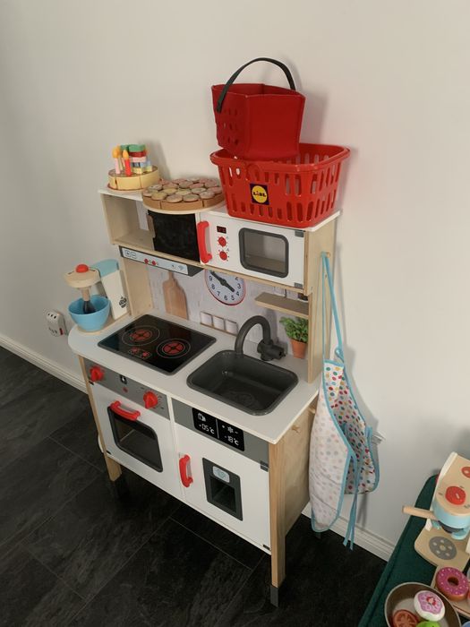 Bucatarie copii PlayTive, accesorii incluse, lemn, 77x30x103 cm