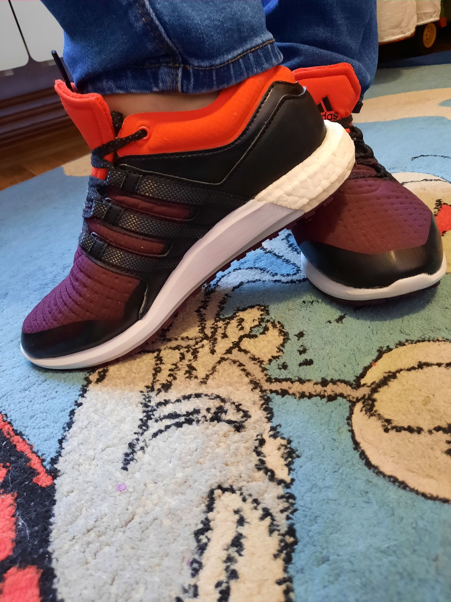 Adidas Sonic Boost.Mărimea 38,5.Originali.Noi.